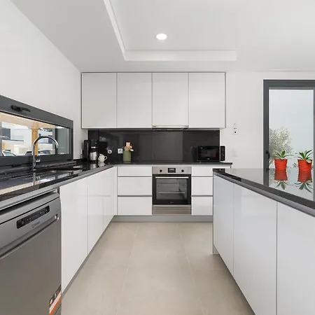 Βίλα Paraiso - By Sch *